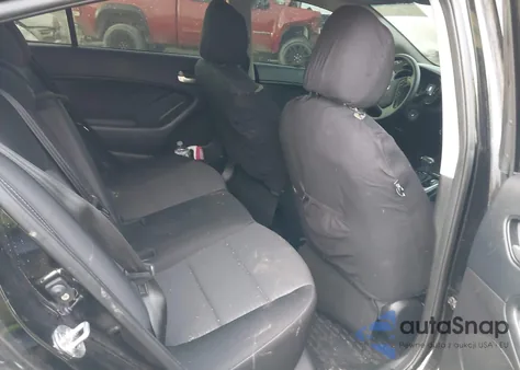 2017 Kia Forte Lx из США, поврежденный, VIN 3KPFL4A76HE147687